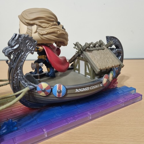 Funko Pop! Figura de juguete Thor Marvel paseo súper de lujo bote de cabra amor y trueno - Imagen 9 de 17