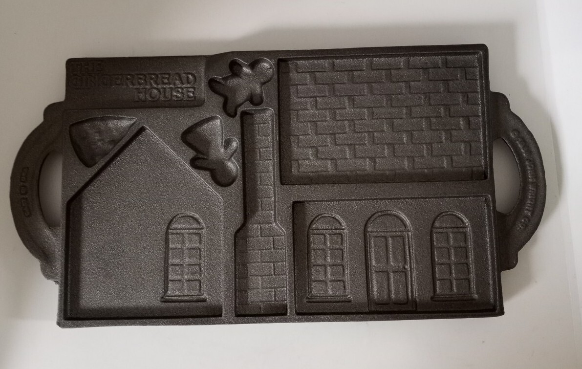NOS Vintage 1985 John Wright Cast Iron Gingerbread Man House Mold Pan
