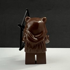 Lego Star Wars 7139 Ewok Attack Wicket Brown Head Hood Minifigure w/ Bow sw0050