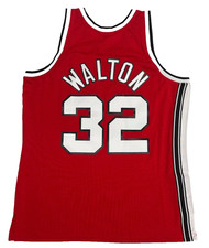Camiseta deportiva Bill Walton Mitchell + Ness Portland Trail Blazers 1976-77 roja Swingman L