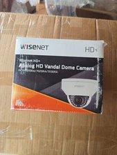 Wisenet Hanwha Techwin Analog Security Dome Camera HCV-7020RA White New Open Box