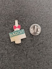 Pin's Bienvenue Badoit Boisson Eau Evian - Pin Badge L23