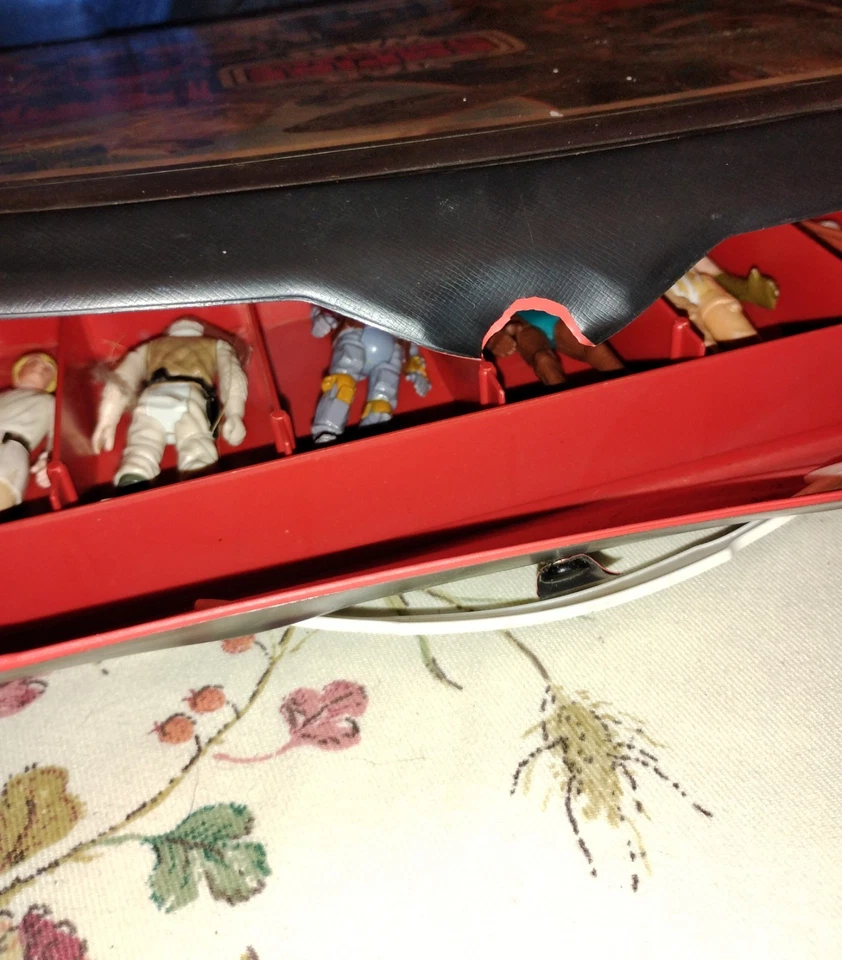 Estuche de transporte y juguetes vintage de Star Wars Foto 3 de 4