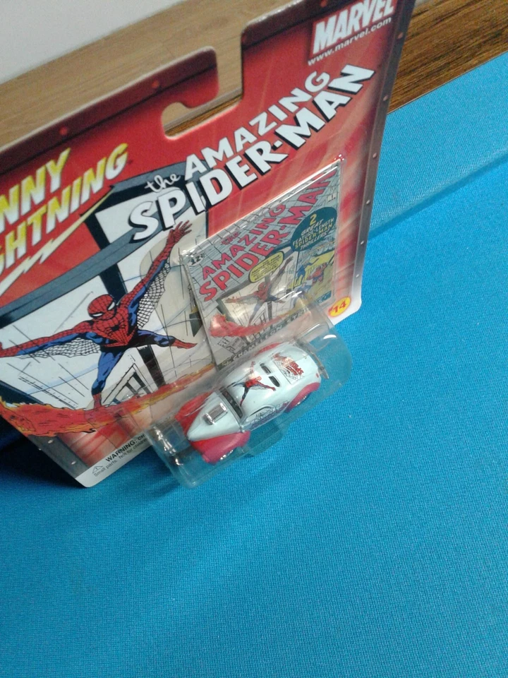 Johnny Lightning Marvel 1/64 The Amazing Spiderman 41 Willys #14 - Image 3 of 3