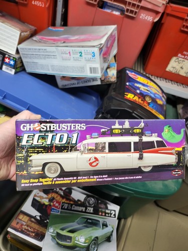 Polar Lights Ghostbuster's Echo 1 Model New in Factory Sealed Box - Picture 2 of 6