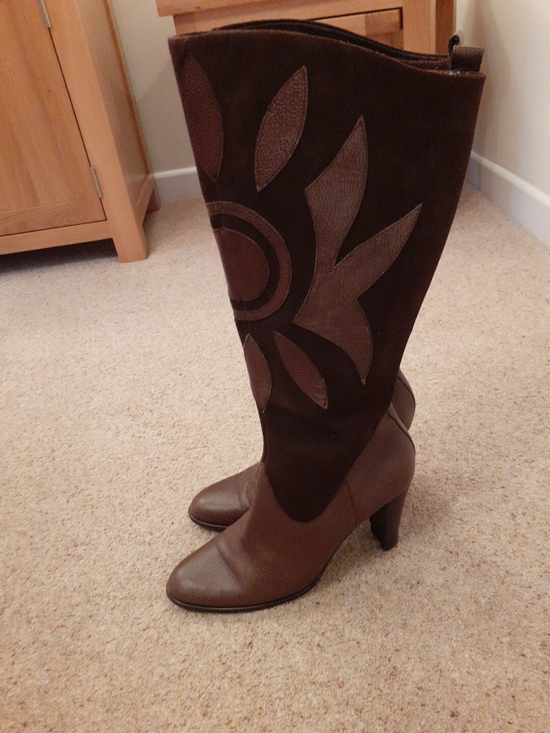 Marks And SPENCER SIZE 6 (39 1/2 Brown Leather Western STYLE KNEE HIGH