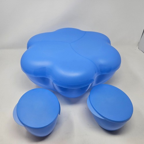 Tupperware Chip n Dip 2 Clip Bowls, slightly used, Great for Parties/Hosting - Picture 4 of 8