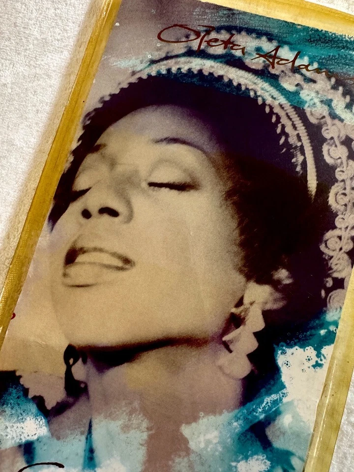 OLETA ADAMS DEBUT ALBUM CD LONGBOX SEALED PROMO HYPE STICKER GET HERE CIRCLE OF Foto 3 de 4