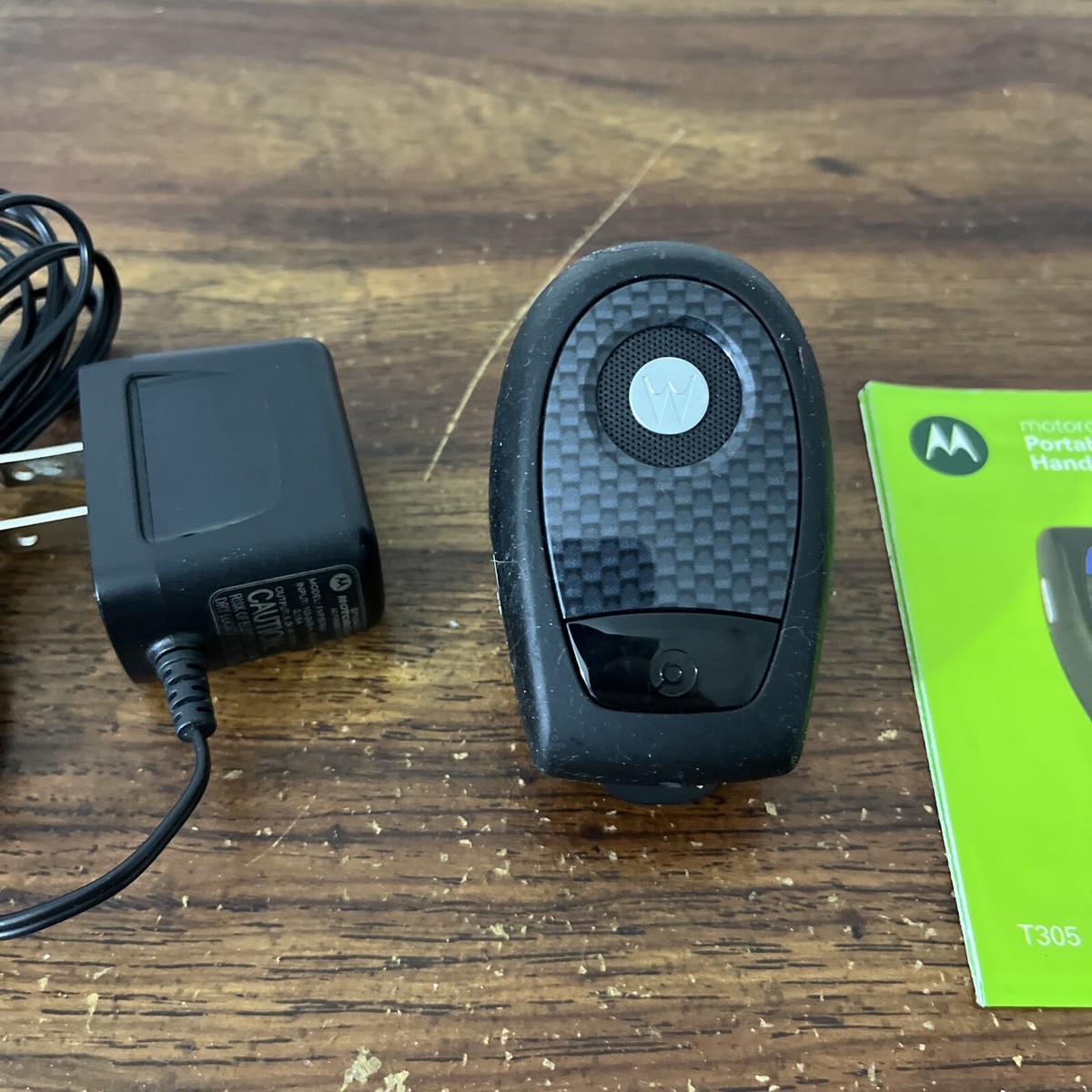 Motorola T305 Bluetooth Hands-Free Motostart Speaker SYN1716B