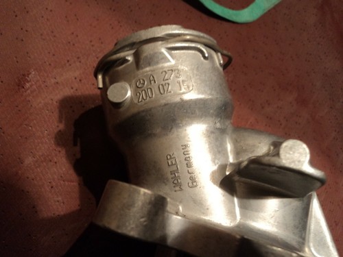 New Genuine 2007 2015 Mercedes CL550 S550 SL550 ML550 G550 Thermostat Kühlmittel - Picture 6 of 6