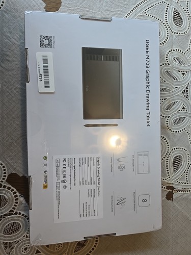 UGEE M708 Graphic Drawing Tablet Brand New - Picture 3 of 4