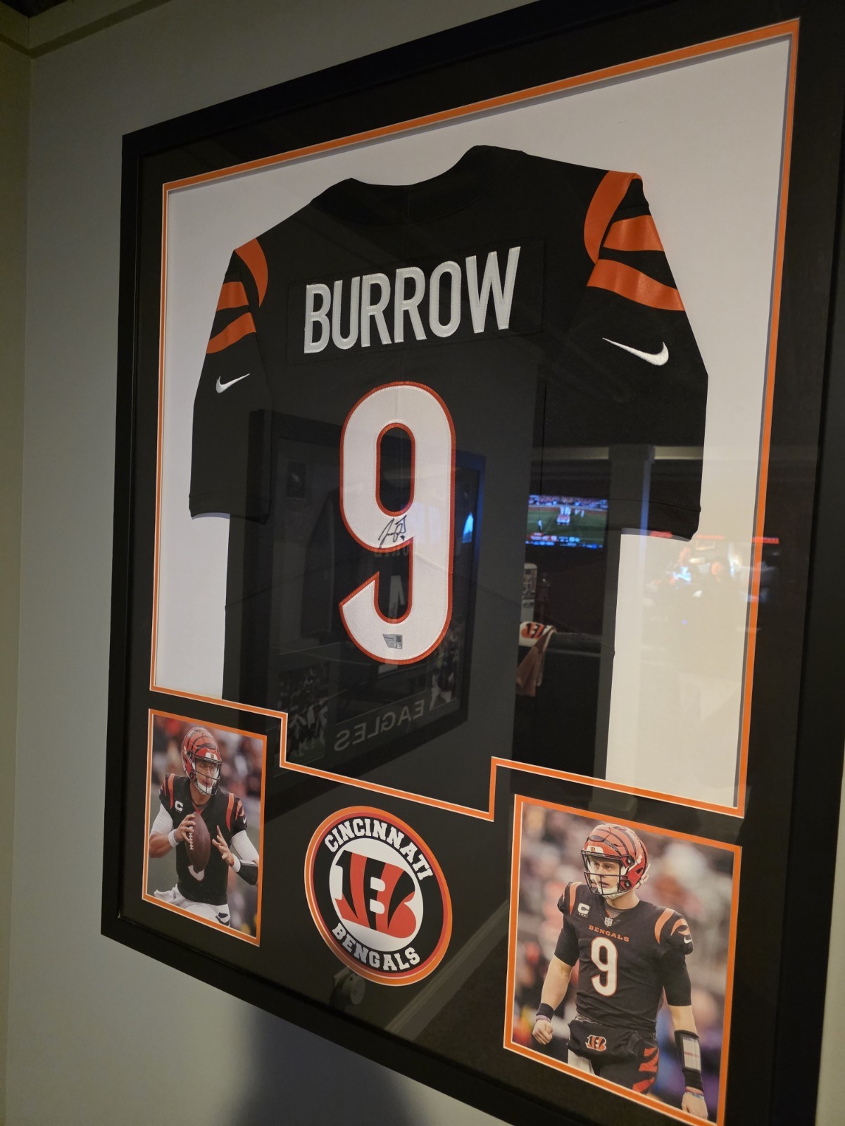 Joe Burrow Autographed Signed Cincinnati Bengals Fantatics Certified Framed Nike Vapor Elite Jersey 