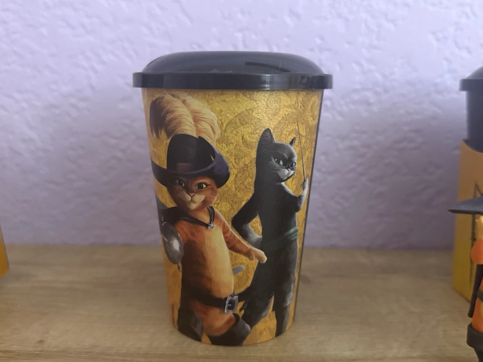 Puss In Boots电影系列 — 第 3/3 张图片