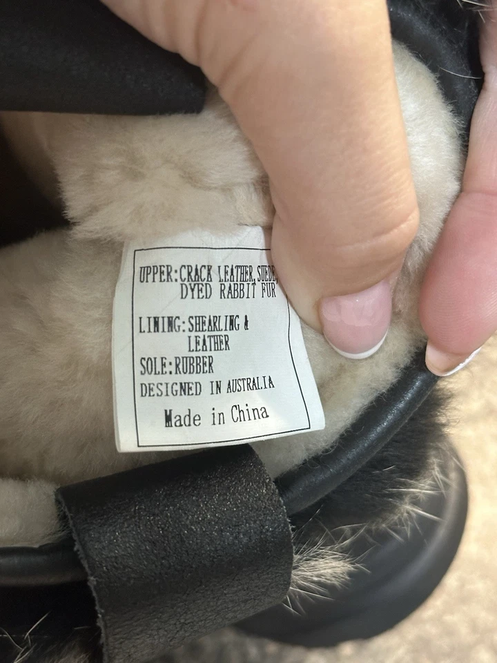 Autêntica Bota Australian Luxe Coletiva de Pele de Coelho e Shearling Zhinu - Imagem 3 de 4