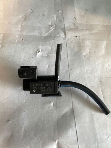 BMW 3 E90 E91 2011 Diesel 135kW Turbolader Druckwandler Magnetventil 72234100