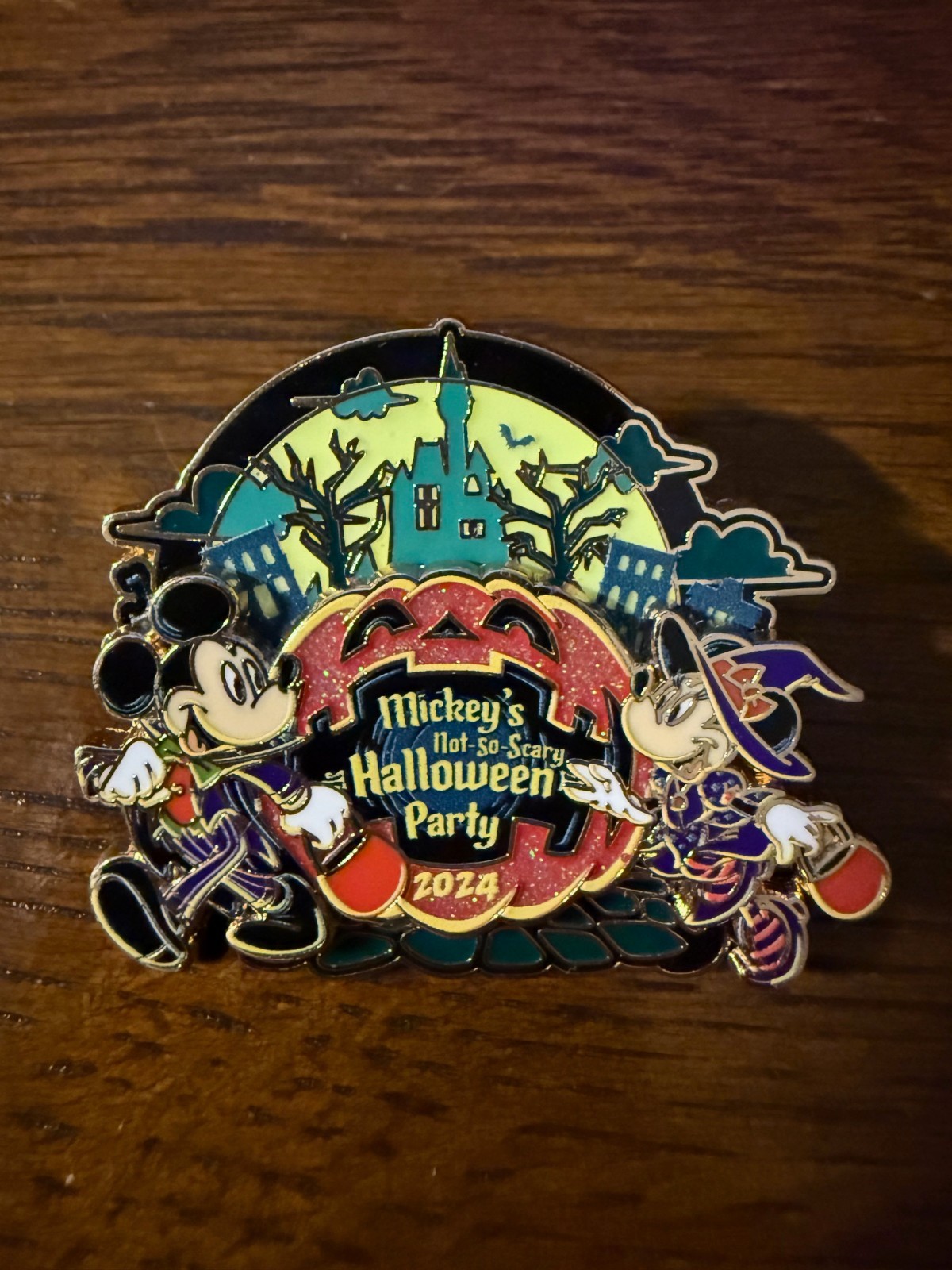 PP Mickey Not So Scary Halloween Party 2024 LE Disney Pin Glow In The Dark 