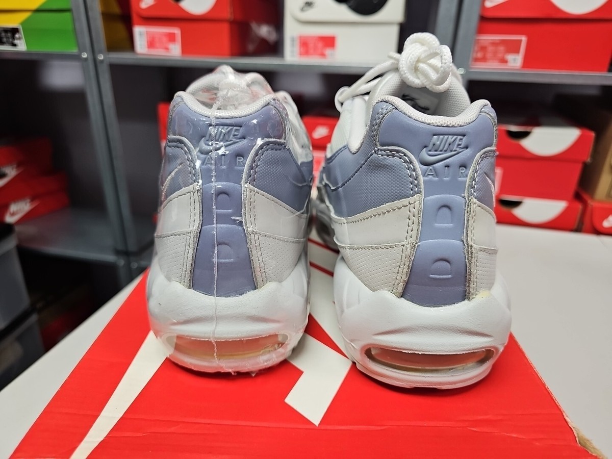 NIKE AIR MAX 95 ESSENTIAL