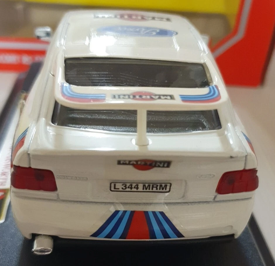 BURAGO 1/24 FORD ESCORT RS COSWOTRH RALLY('94).BOX RARA COME NUOVA NO POLISTIL - Immagine 4 di 4