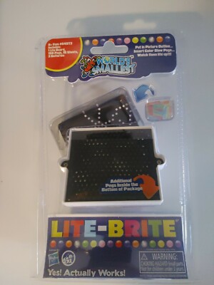 Hasbro Worlds Smallest Lite Brite Pocket Sized 545T2