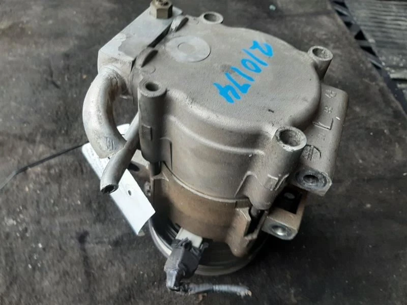 Компрессор переменного тока 04-07 Ford Focus 4L3Z19703AB - Изображение 3 из 4