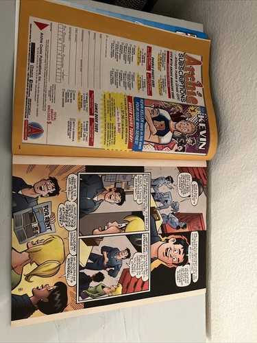 ARCHIE COMICS LIFE WITH ARCHIE ISSUE#13 COMIC BOOK (PRE-OWNED) - Picture 10 of 12