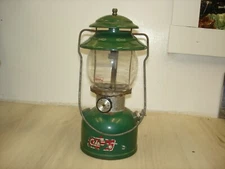 Vintage Coleman  200a green lantern dated 11/80
