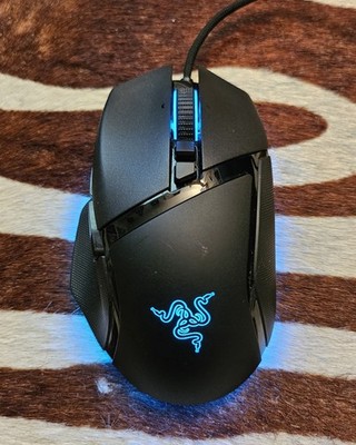 Razer Basilisk v3 Customizable Wired Ergonomic Gaming Mouse RZ01-0400