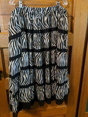 CJ Banks Christopher Plus Womens Skirt Size 24W Black Tan White Animal Tiered