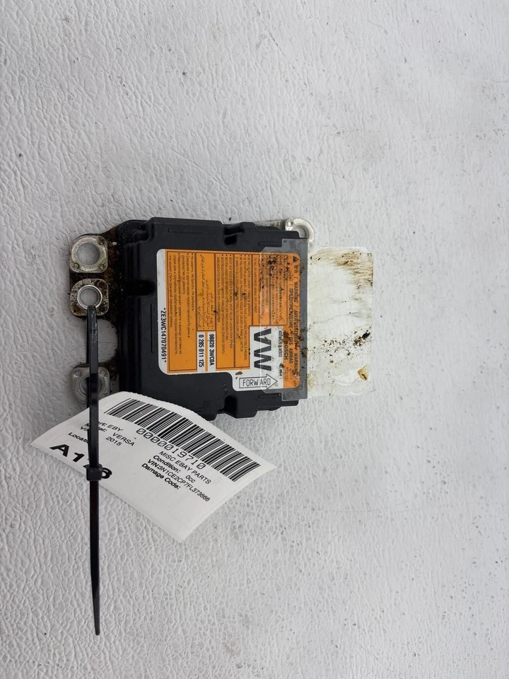 Módulo de control Nissan Versa 2014-2017 hatchback OEM Foto 3 de 4