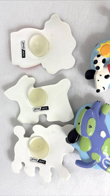 JENNY & Jeff Designs - Figurine Plastique Bleu Tacheté Chien Et Chaton Vert Rayé - Double - Occasion