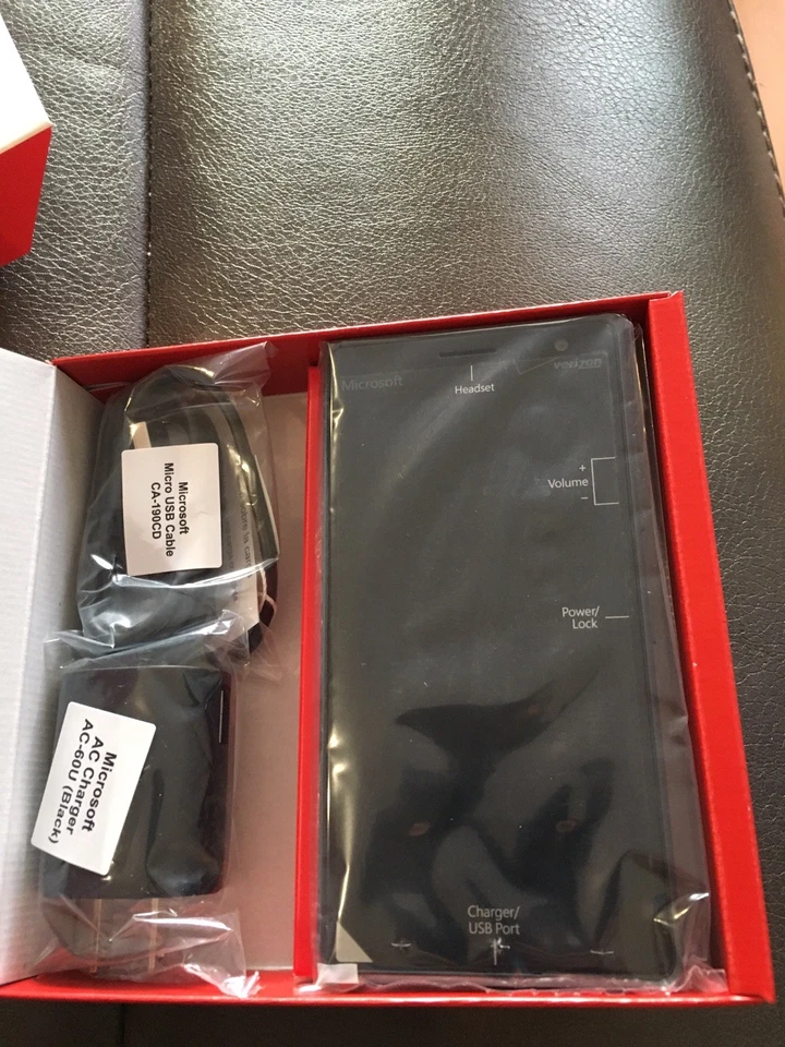 Microsoft Lumia 735 Verizon Unlocked - Image 4 of 4