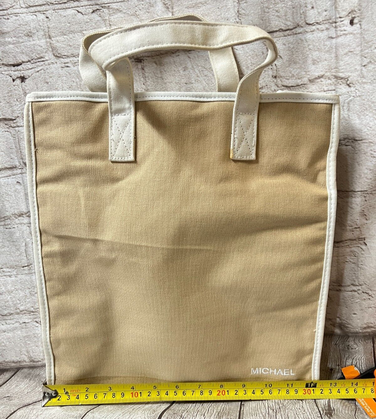 MICHAEL KORS MICHAEL RECTANGLE  BEIGE TOTE BAG NEW — image 7