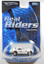 Hot Wheels 2005 Real Riders White Sears 1963 Corvette - Nip