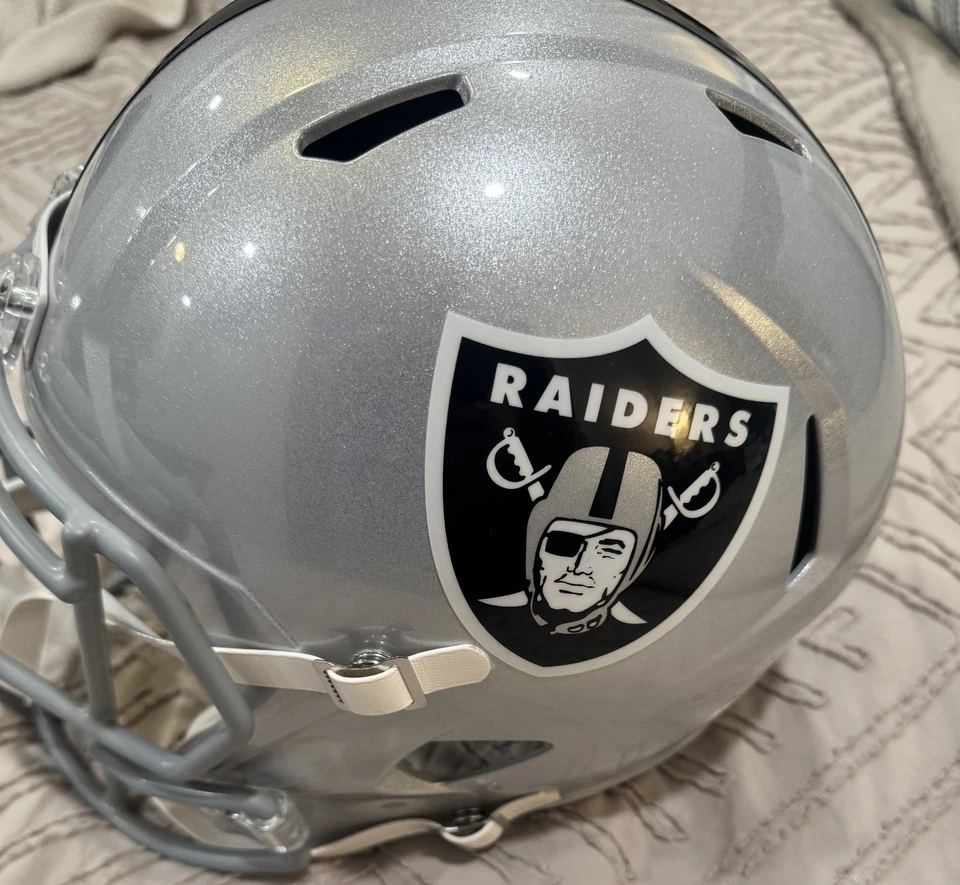 Casco de fútbol americano Marcus Allen autografiado Raiders Flash réplica tamaño completo - BAS Foto 3 de 4