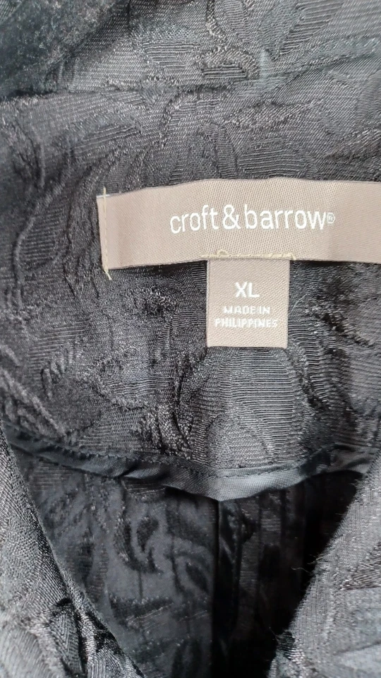 Croft & Barrow Women's Jacket X-Large Black Floral Pattern Button Up Blazer NWT. - Image 4 of 4