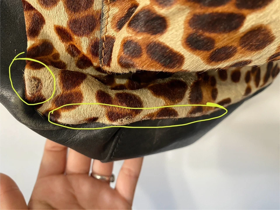 Mochila ASH Domino Leopardo Piel de Vaca y Cuero Negro Foto 4 de 4