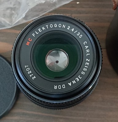 Carl Zeiss Jena MC Flektogon 2.4/35 mm Objektiv M42 unbenutzt mit Zubehör