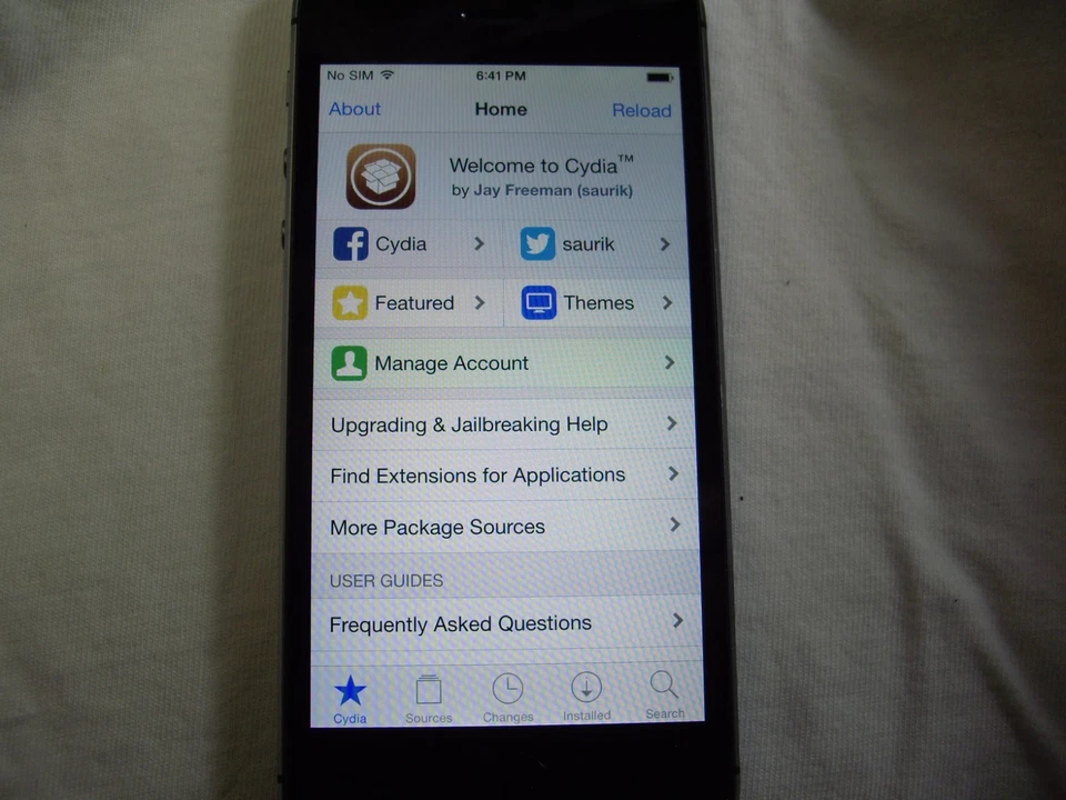 Apple iPhone 5s GSM Desbloqueado 16 GB Gris A1533 Jailbreak con iOS 8.4 (e8c) Foto 4 de 4