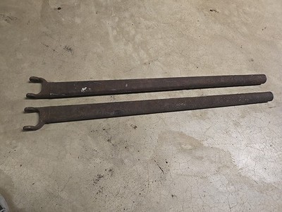 Original 1928-1931 Ford Model A Split Wishbones Radius Rods 1929 1930 