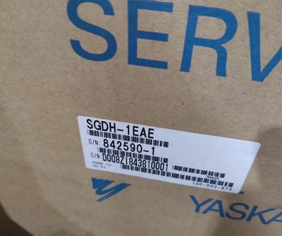 SGDH-1EAE IPC New Sealed YASKAWA AC Servomotor SGDH-1EAE