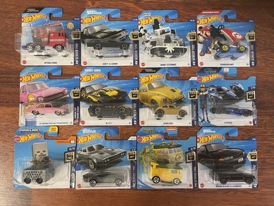 Hotwheels 12x Konvolut Screen Time Fast&Furious, Turtles, Snopy, Knight Rider