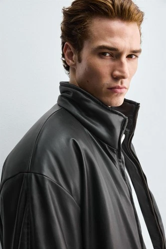 NWT ZARA Vegan Leather Oversized Bomber Puffer Jacket Men's Sz XLarge Black image 2