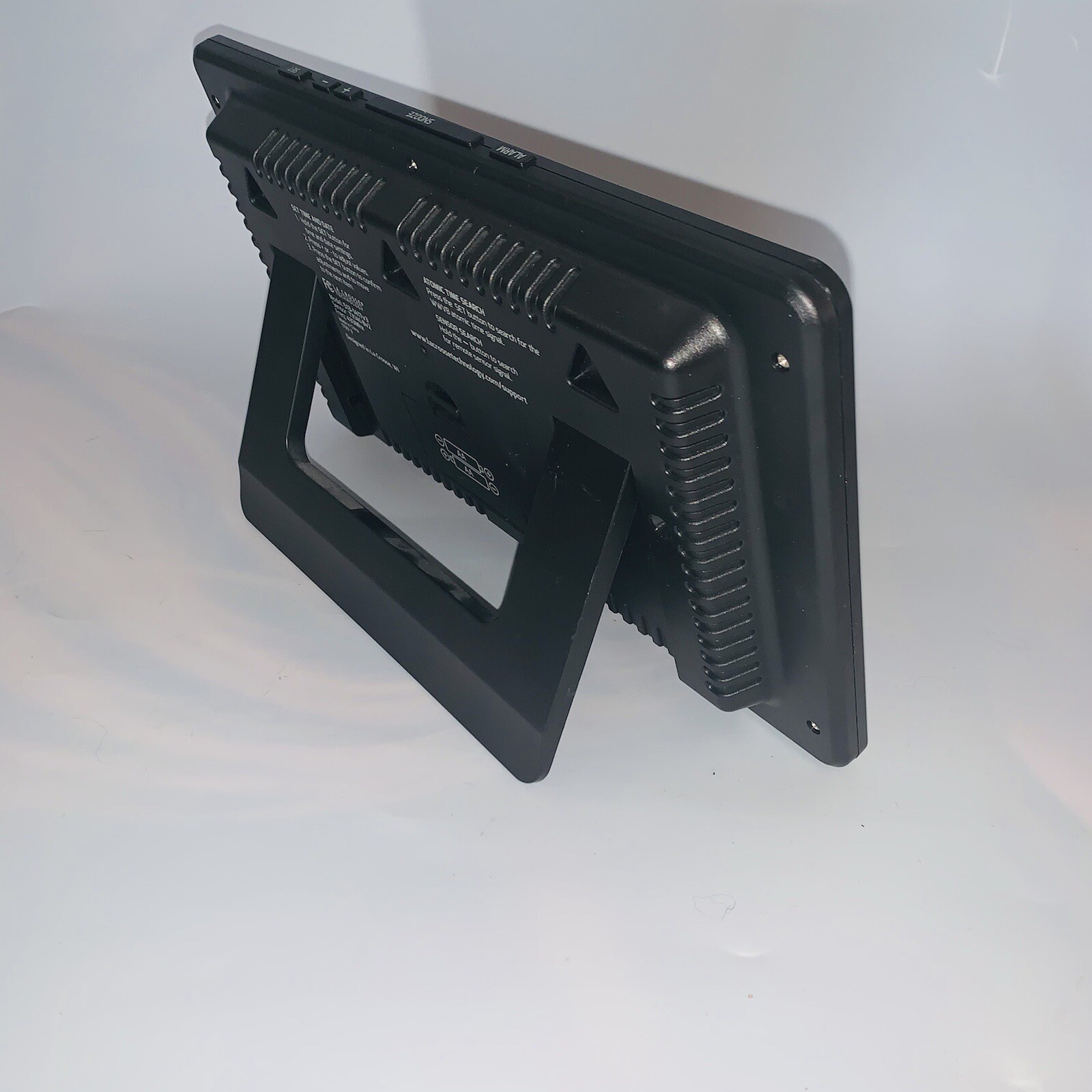 5131417v3 La Crosse Technology Atomic Digital Wall Clock no Sensor eBay