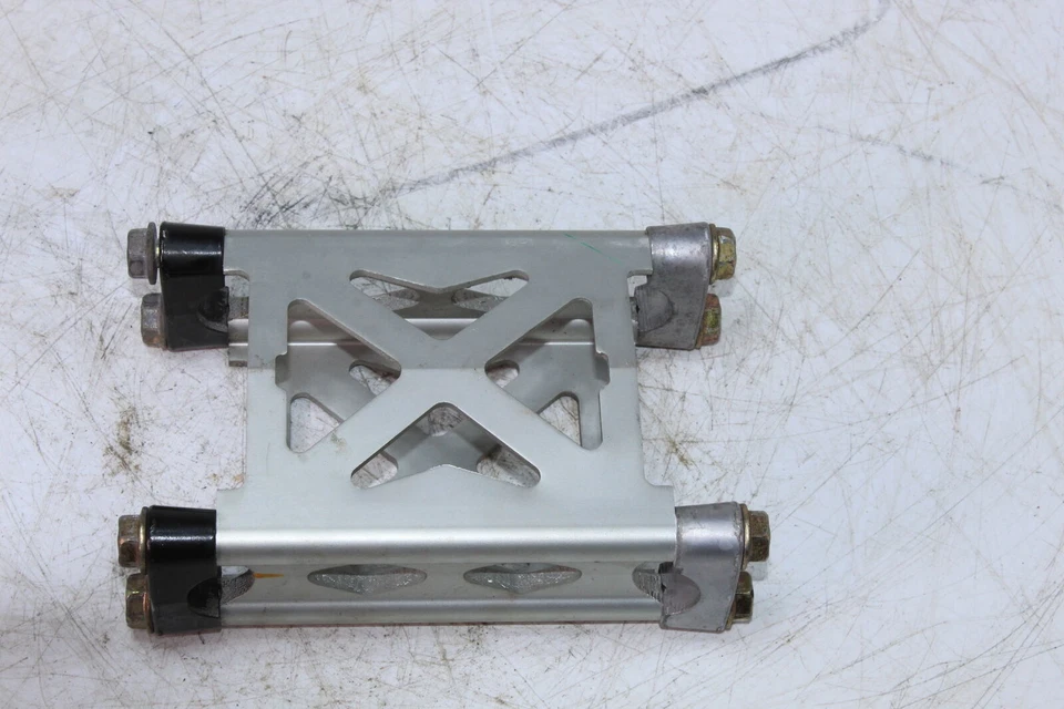 Elevador de manillar Ski-doo GTX 1200 LE 4 Tec 2009 860200819 Foto 2 de 4