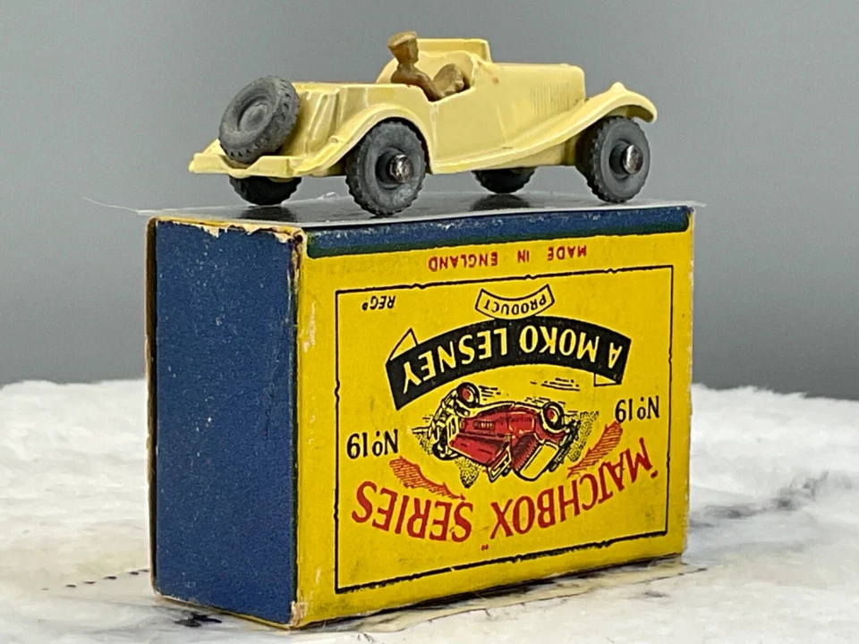 1950's Matchbox Lesney#19A MG,off white ,N, Mint in B2 box all Orig,N.O.S - Image 4 of 4