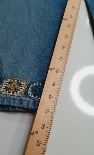Baby And Me Denim Capris XL Light Wash Embroidered - Picture 5 of 7