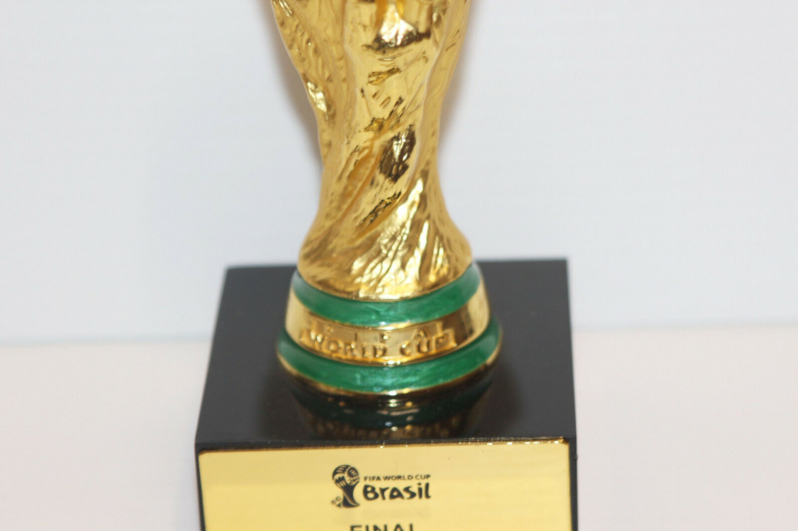 RARE - Official 2014 FIFA World Cup Final Mini Trophy Brasil Replica  Souvenir 7