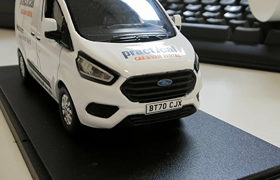 Placa de matrícula personalizada del Reino Unido para modelos a escala 1:12 1:18 1:24 1:32 1:43 1:64 1:76 Foto 3 de 3