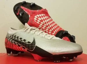 Mercurial Vapor 13 Elite AG Pro Neighborhood Pack