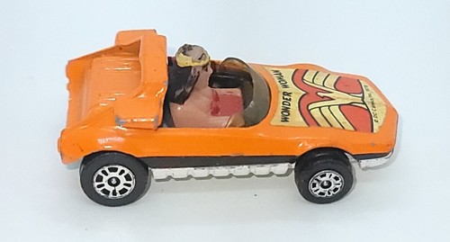 Vintage 1979 Corgi 33 Wonder Woman Die Cast Car DC Comics Inc GT Britain Orange - Picture 5 of 7